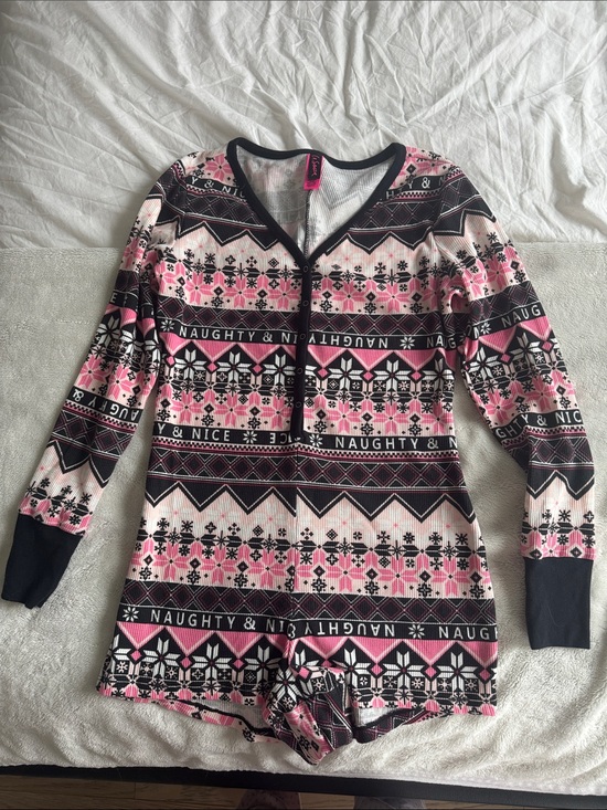La SENZA Other - La SENZA Pink Black & White 'Naughty & Nice' Thermal Onesie Pajamas